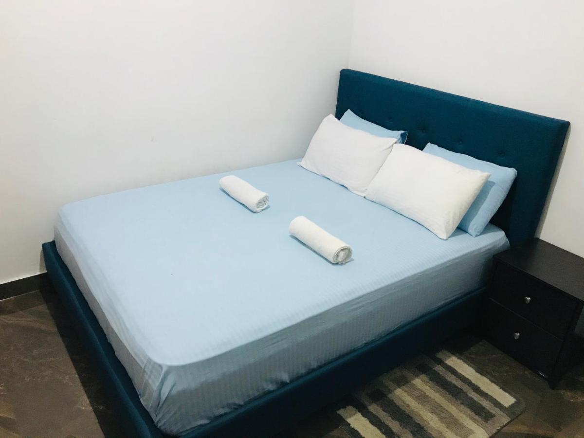 Alina Budget Hotel Kaduwela Exterior photo